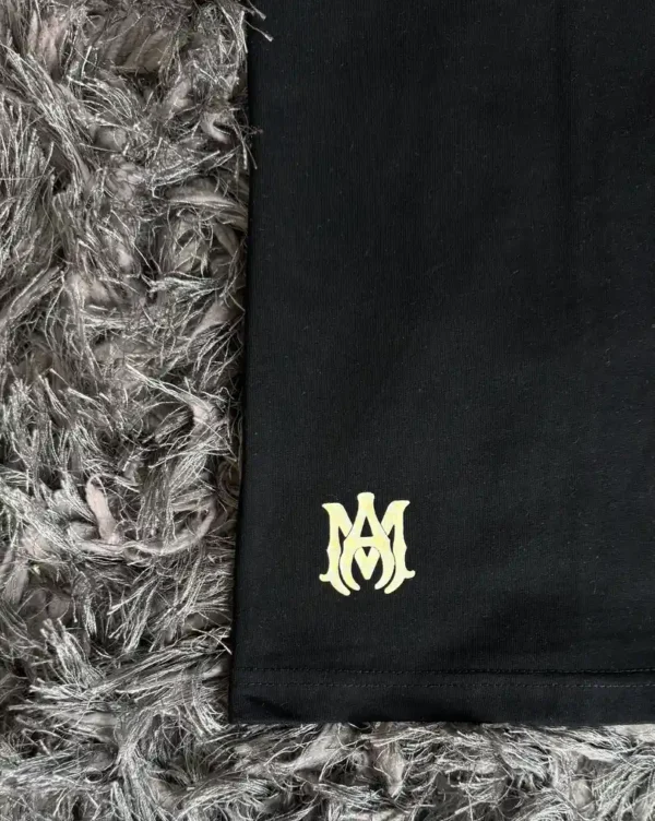 Remera Amiri straggered