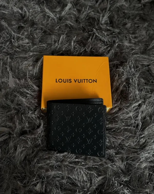Billetera LV