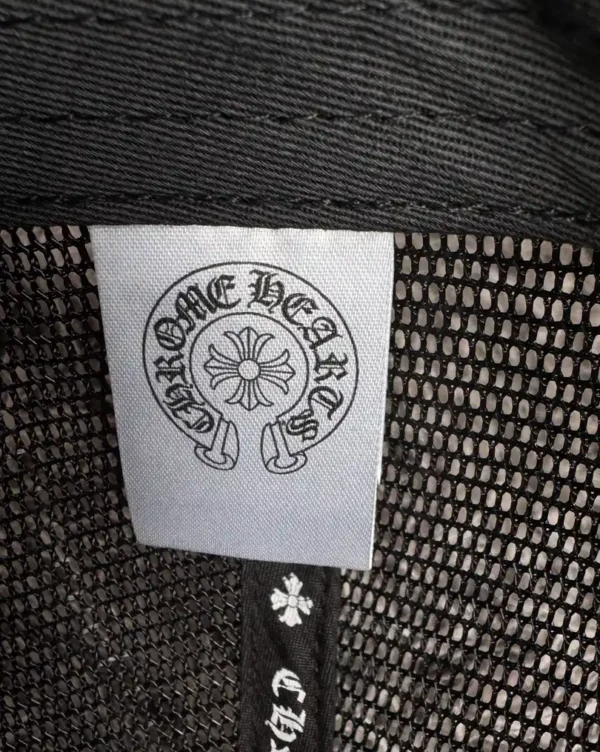 Gorra Chrome Hearts