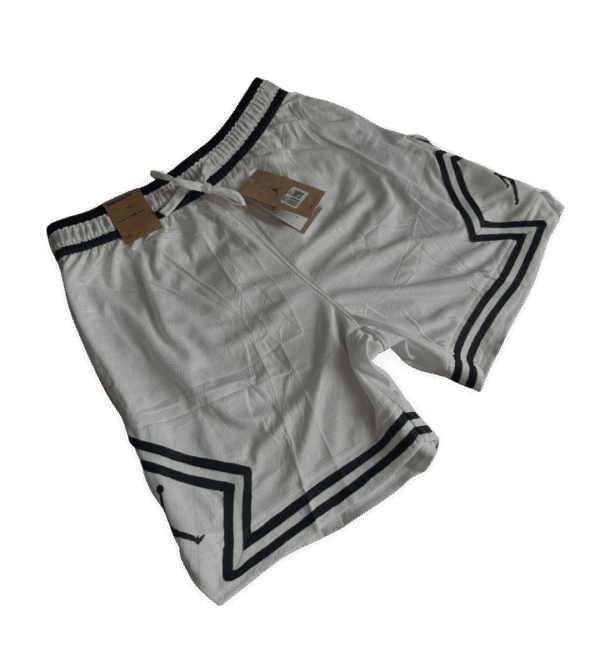 Short Jordan Diamond