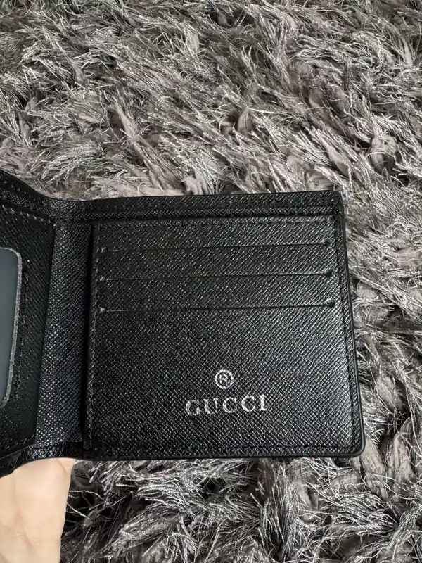 Billetera gucci