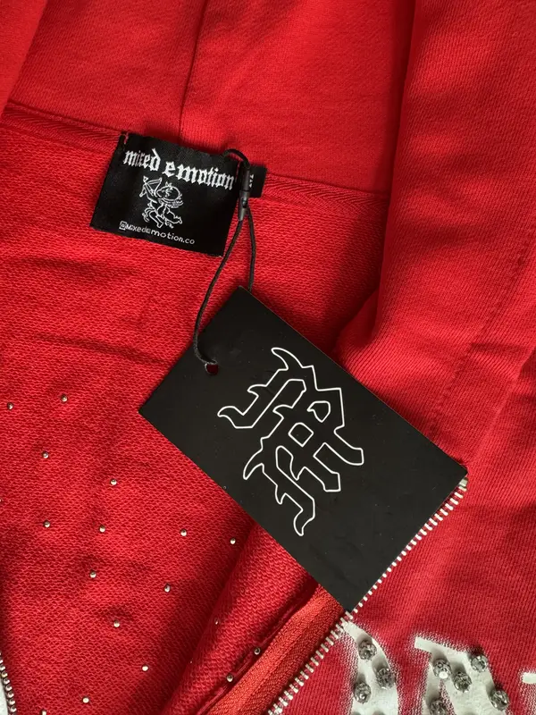 Campera Emotions never die
