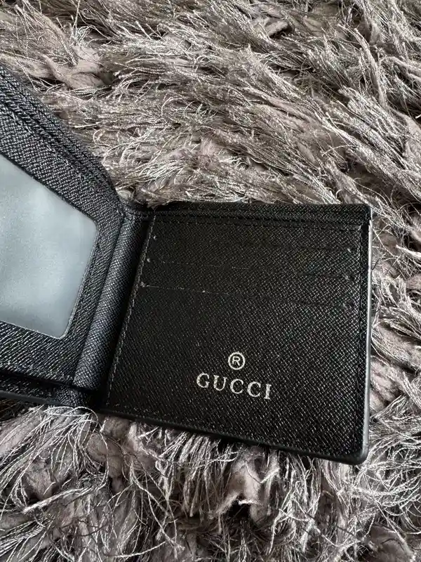 Billetera gucci