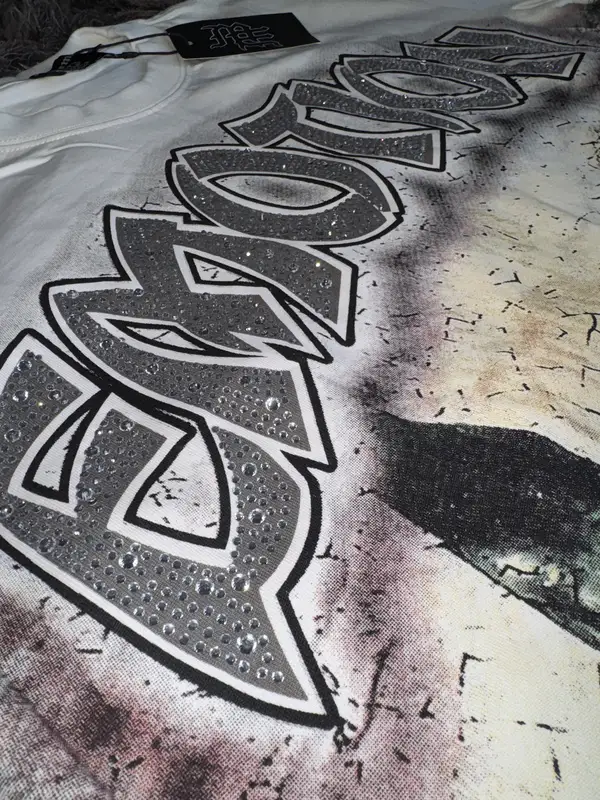 Remera Mixed Emotions