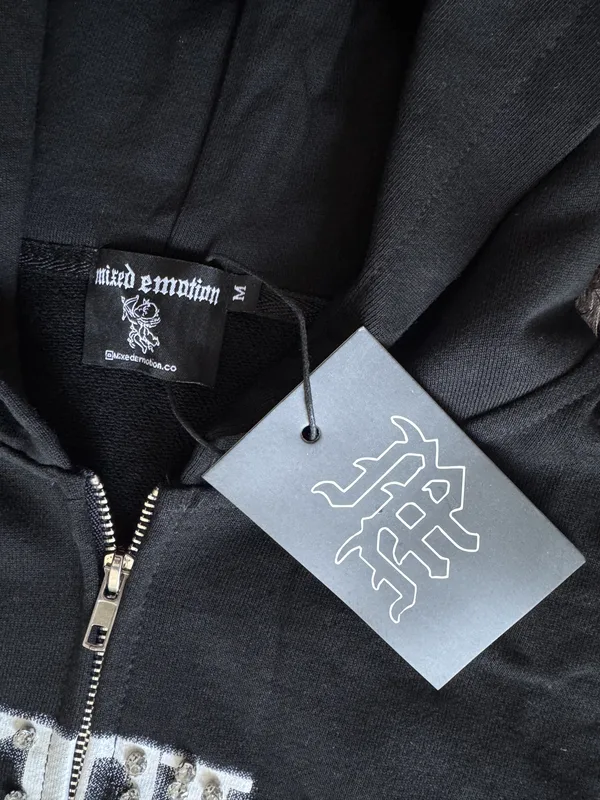 Campera Emotions never die