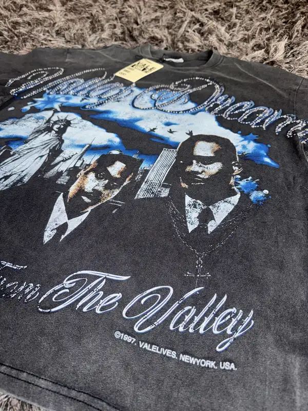Remera Valley Dreams