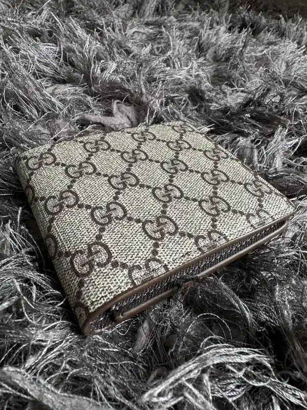 Billetera gucci