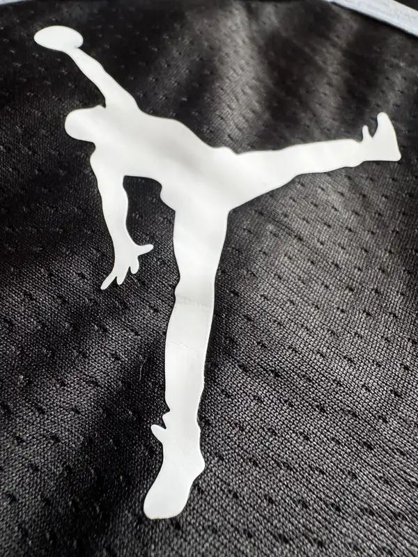 Short Jordan Diamond