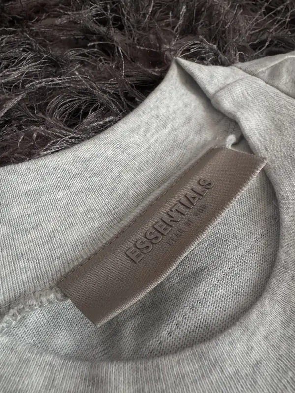 Remera Essentials ss22