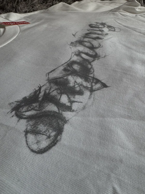 Remera Supreme