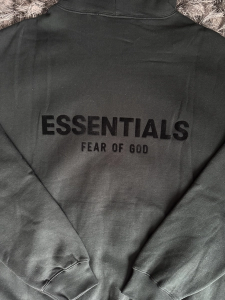 Buzo Essentials ss22