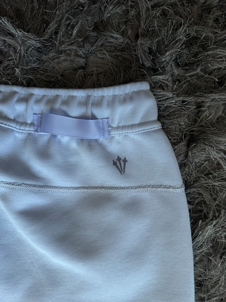Pantalon Tech Nocta (detalle)