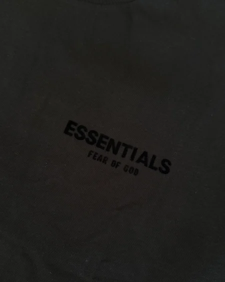 Remera Essentials ss22