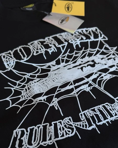 Remera Corteiz