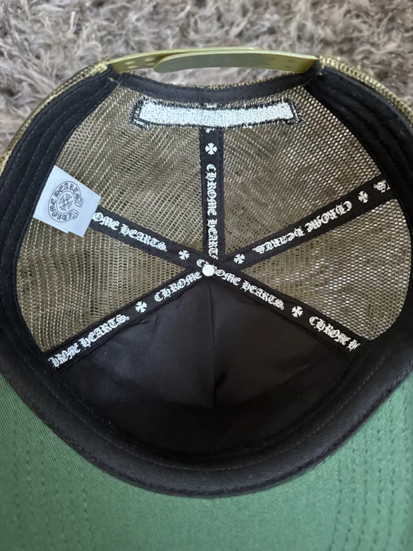 Gorra Chrome Hearts